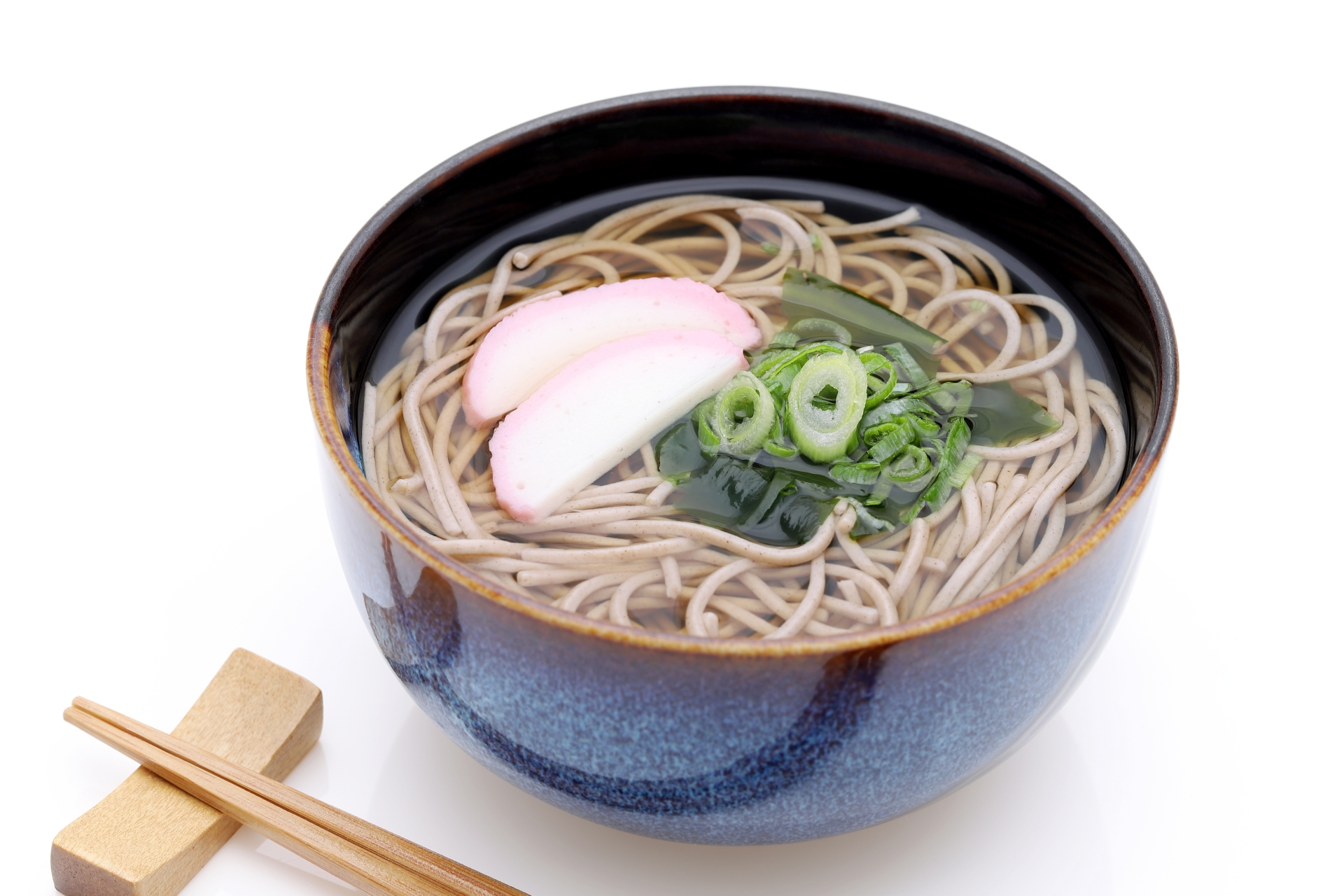 Experiencing New Year’s Eve in Japan: The Tradition of Toshikoshi Soba (Year-Crossing Noodles)